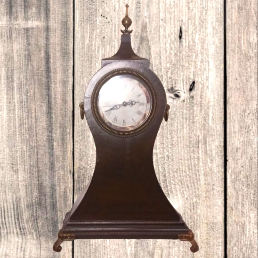 Rustic Antique Look Mantle Clock Room Decor.